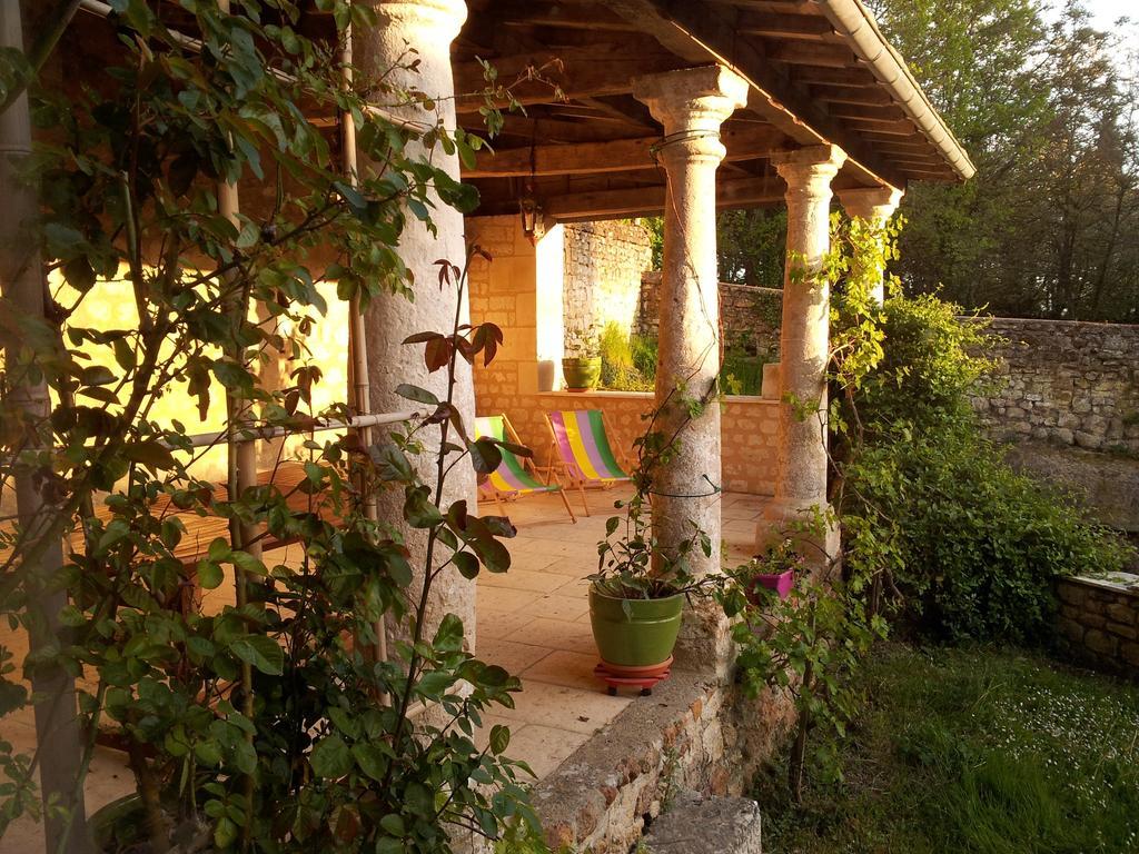 Le Logis Du Peu Girard Bed & Breakfast La Roche-Clermault Ngoại thất bức ảnh